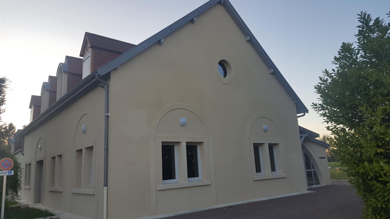 Devant coté parking